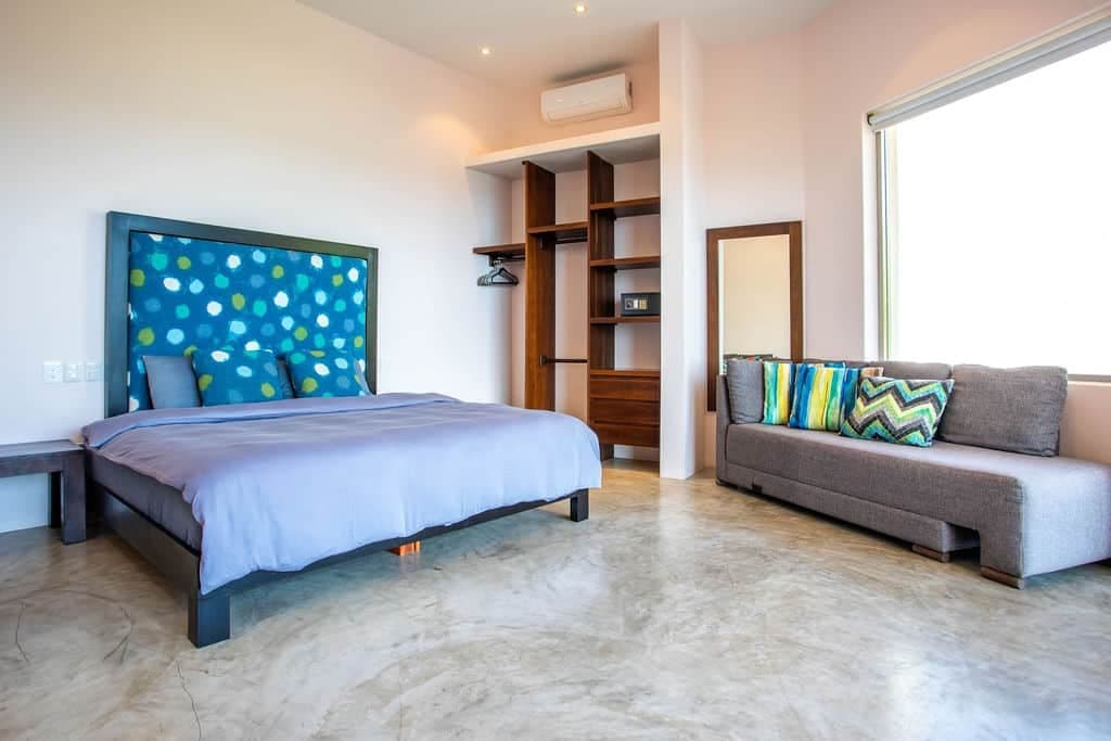 Fantasea 9 - Image 1