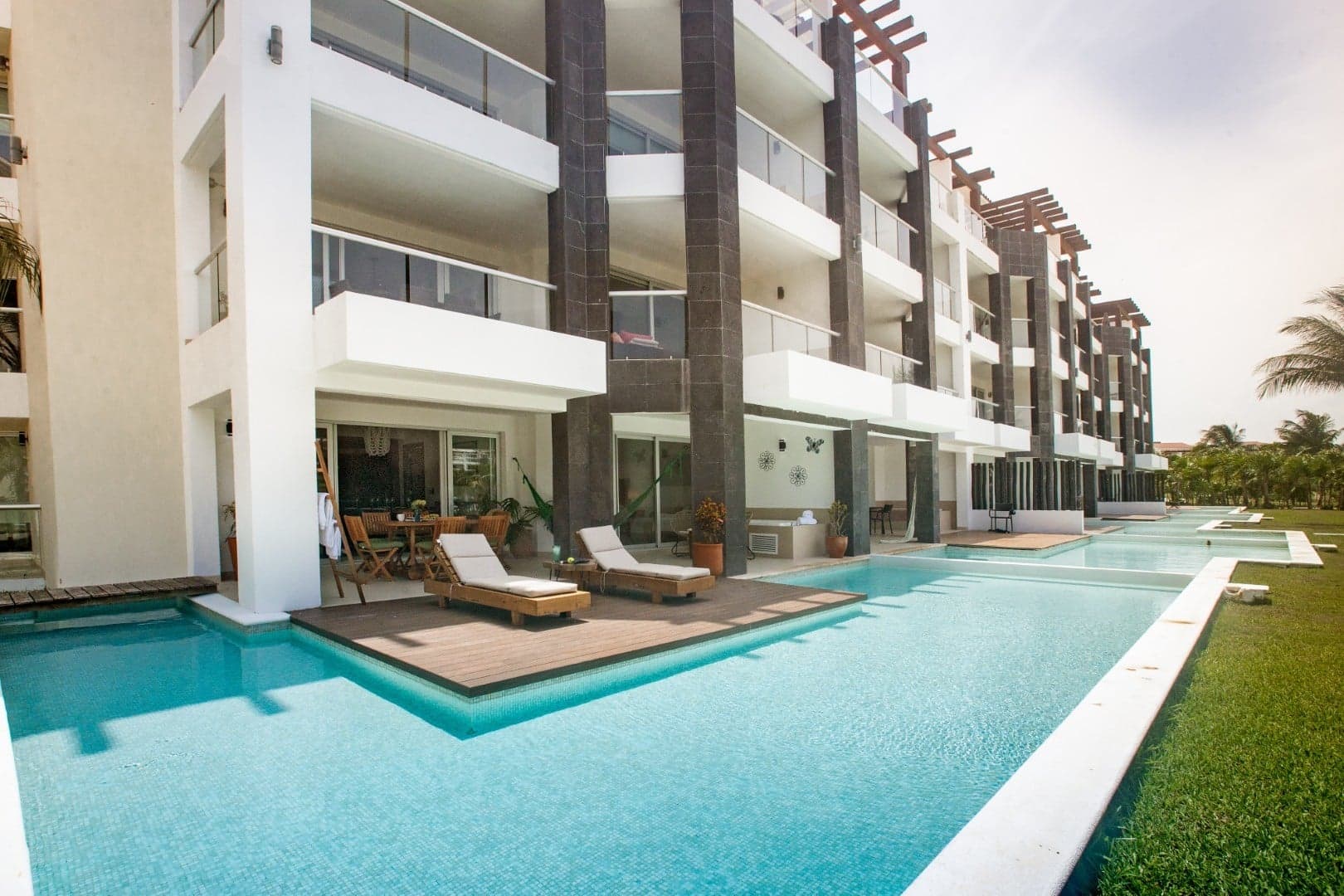 Mareazul 401 Sur - Image 23