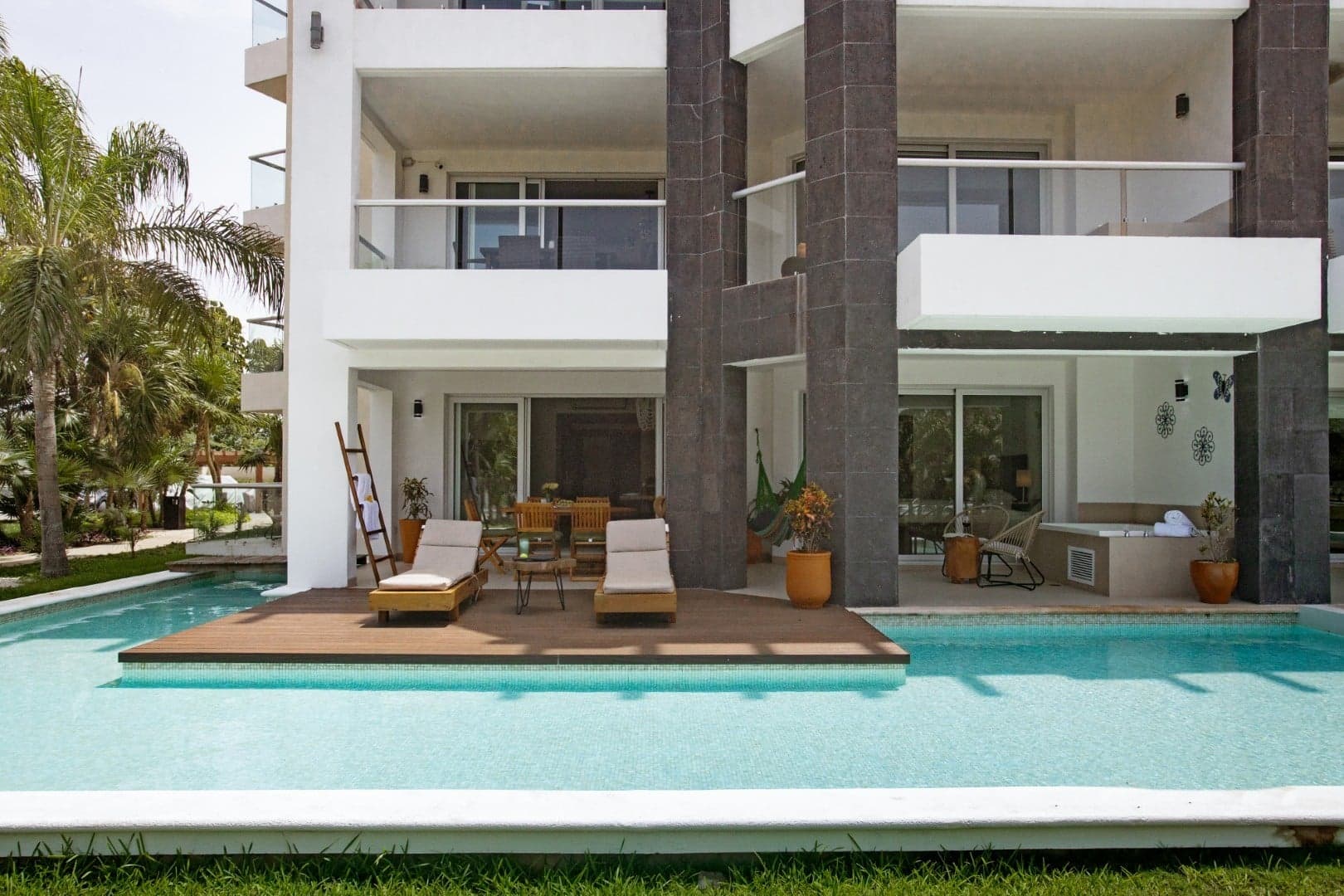 Mareazul 401 Sur - Image 24