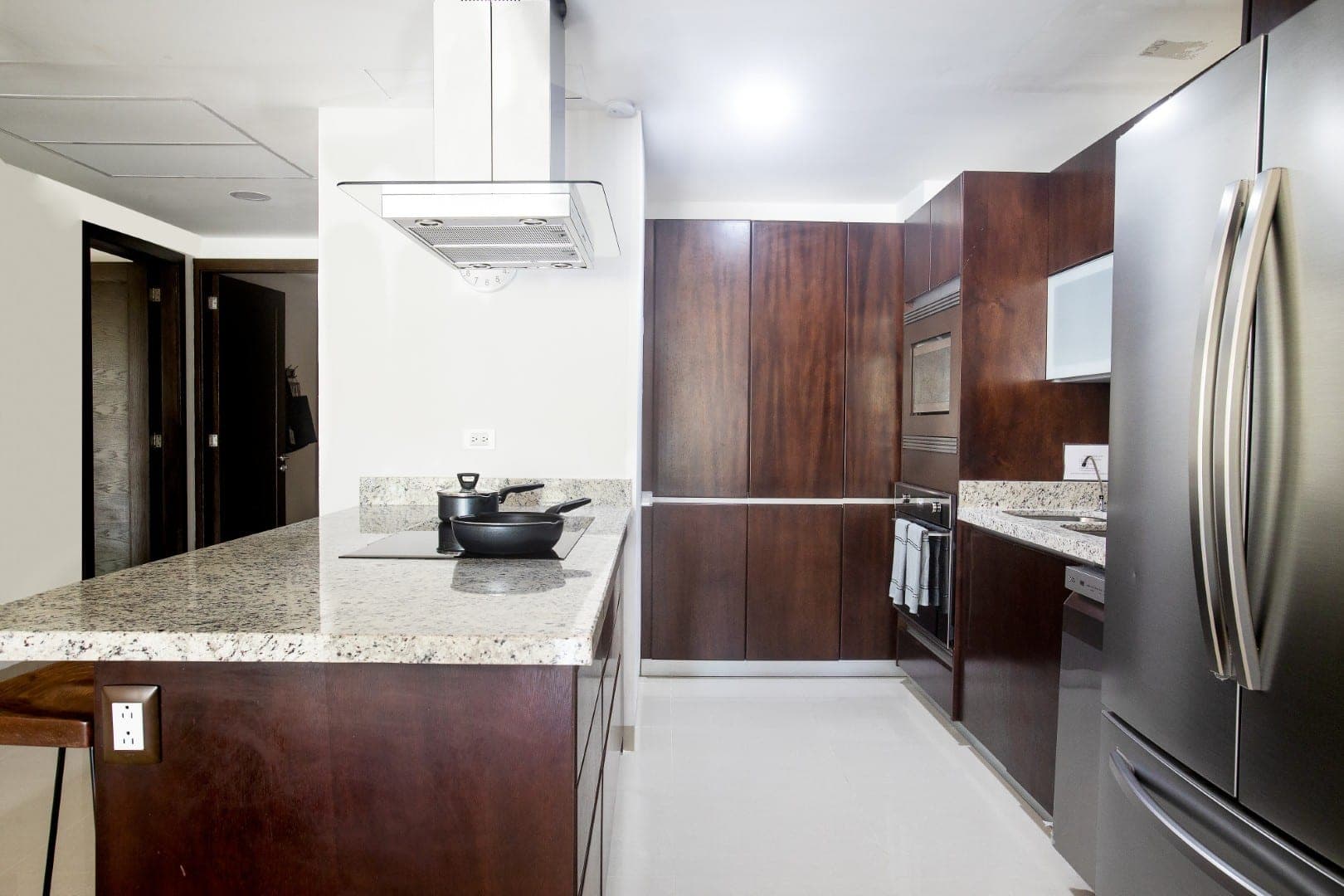 Mareazul 401 Sur - Image 31